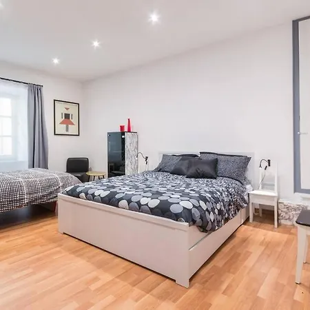 Apartment Cozy Santa Chiara